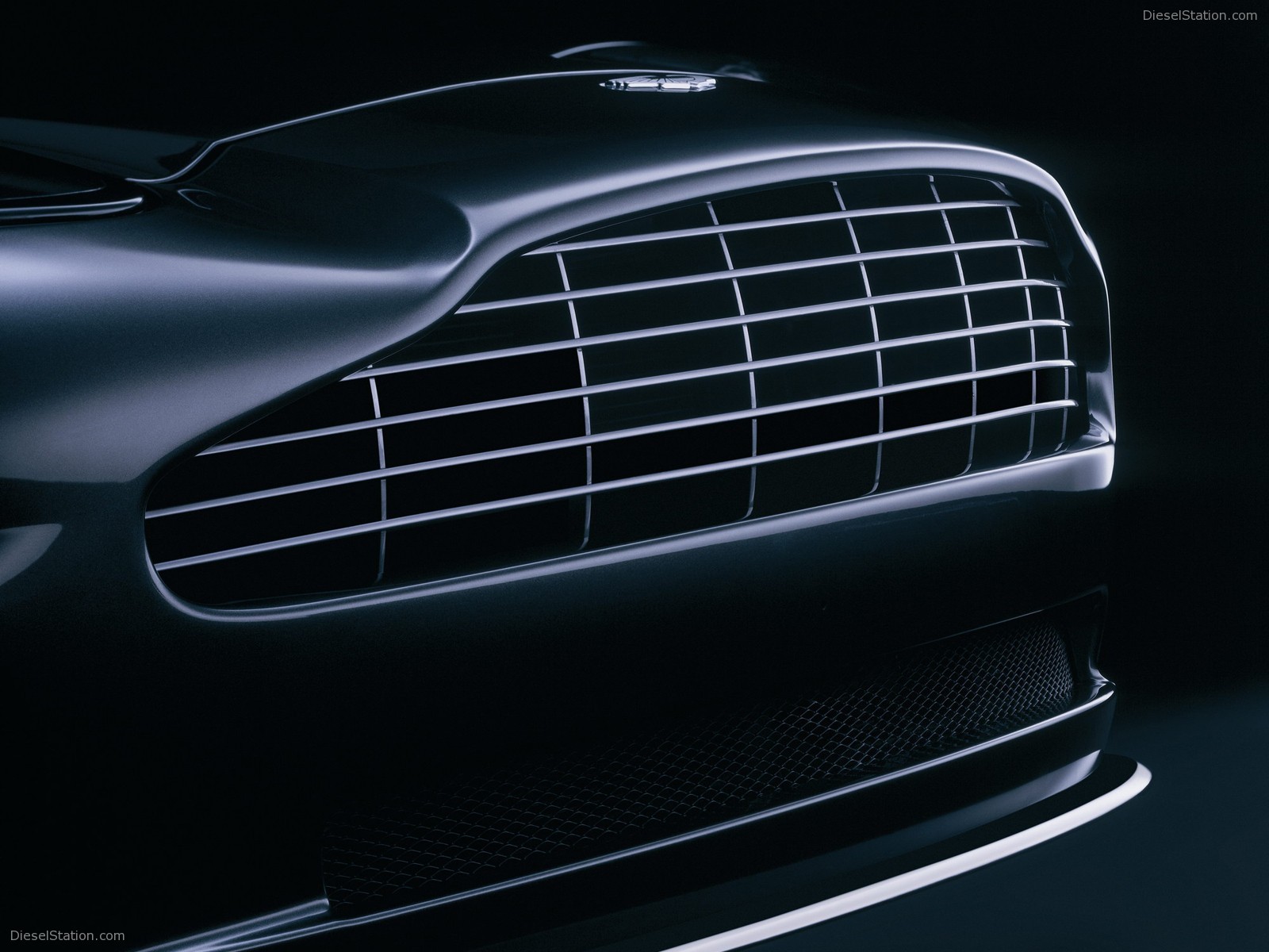 Aston Martin Vanquish V12 S